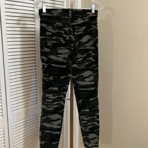 Anthropologie Pilcro High Rise Skinny Pants - Picture 7 of 11